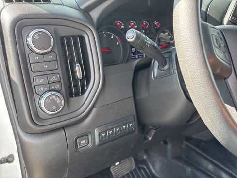 New 2025 GMC Sierra 3500 Pro w/ Convenience Package image 18