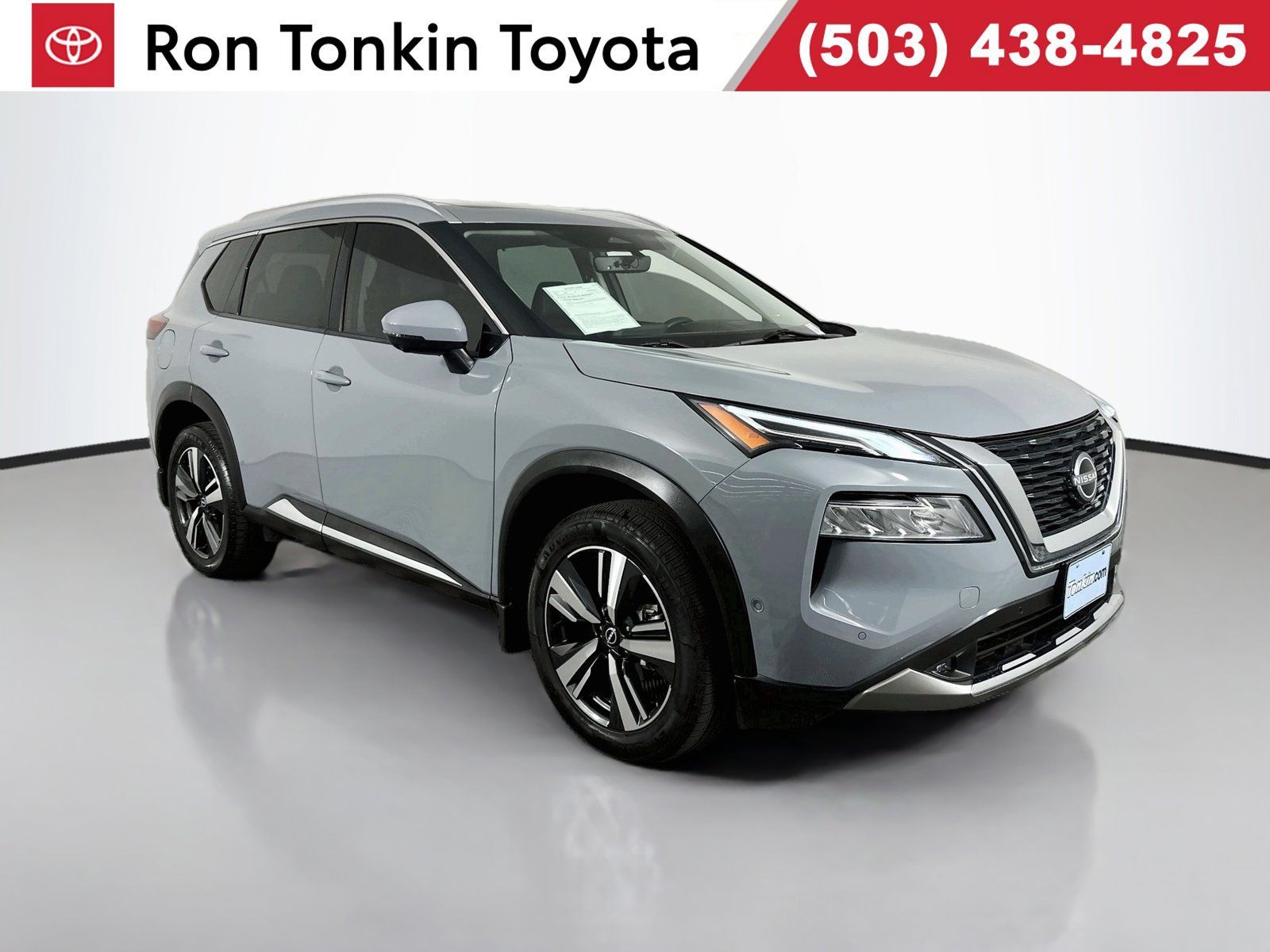 Used 2022 Nissan Rogue Platinum w/ Head-Up Display Package AWD/4WD image 1