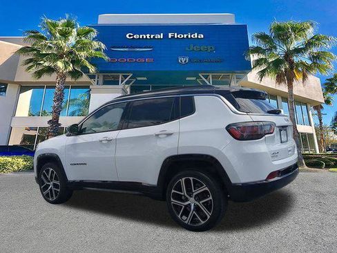 Certified 2024 Jeep Compass Limited w/ Elite Group AWD/4WD image 7