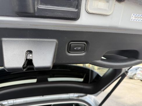 Used 2023 Hyundai Ioniq 5 Limited image 22