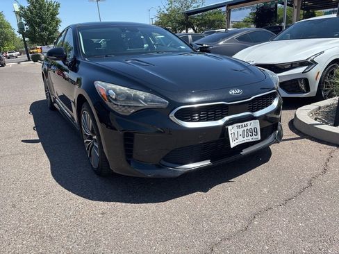 Used 2018 Kia Stinger Premium AWD/4WD image 1