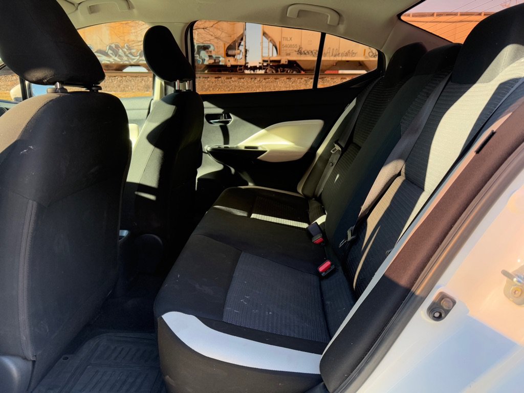 Used 2020 Nissan Versa SV FWD image 12