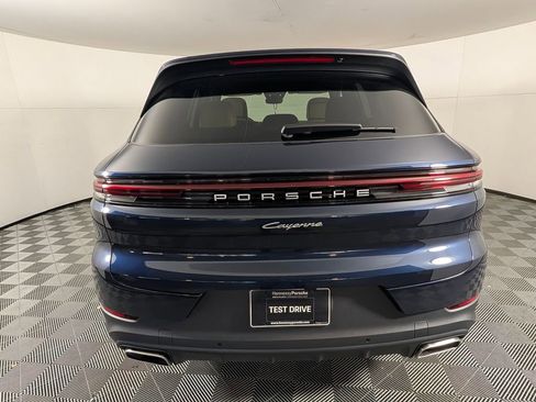 New 2026 Porsche Cayenne image 6
