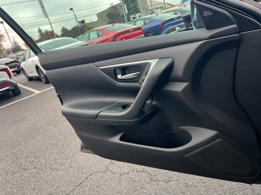 Used 2017 Nissan Altima 2.5 SV FWD image 18