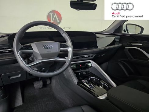 Certified 2025 Audi Q5 Premium w/ Convenience Package AWD/4WD image 21