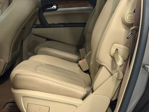 Used 2011 Buick Enclave CXL FWD image 20