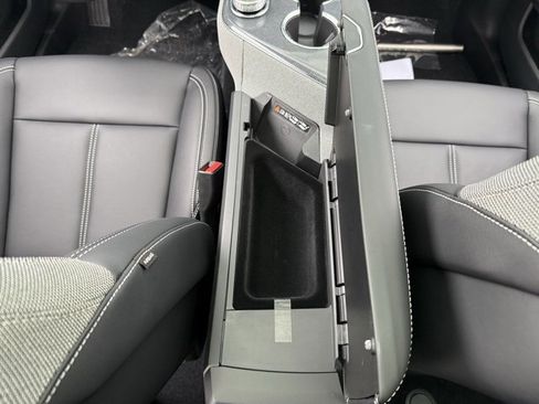 New 2025 Cadillac Optiq Luxury 1 w/ LPO, Floor Liner Package image 21