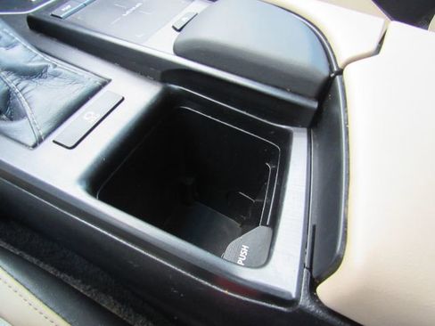 Used 2020 Lexus ES 350 w/ Premium Package image 56