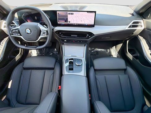 Used 2025 BMW 330i Sedan RWD image 16