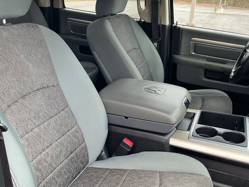 Used 2014 RAM 1500 Big Horn image 35