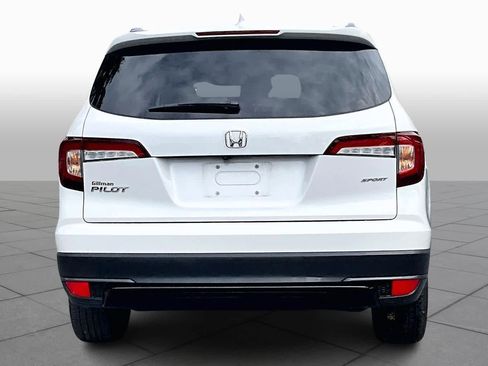 Used 2022 Honda Pilot Sport image 4