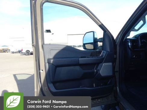 New 2026 Ford F250 Lariat w/ Chrome Package image 10