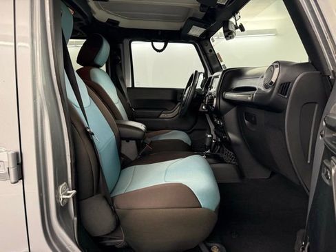 Used 2014 Jeep Wrangler Unlimited Sport w/ Quick Order Package 24S image 28