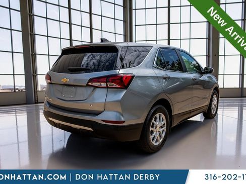 Used 2024 Chevrolet Equinox LT FWD image 33