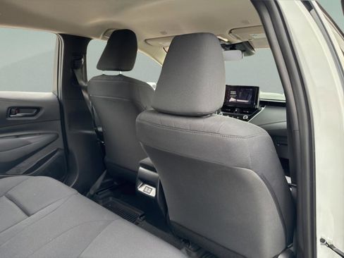 Certified 2024 Toyota Corolla LE image 33