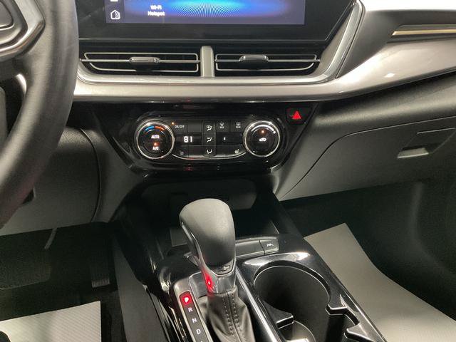 Used 2024 Chevrolet Trax ACTIV FWD image 16
