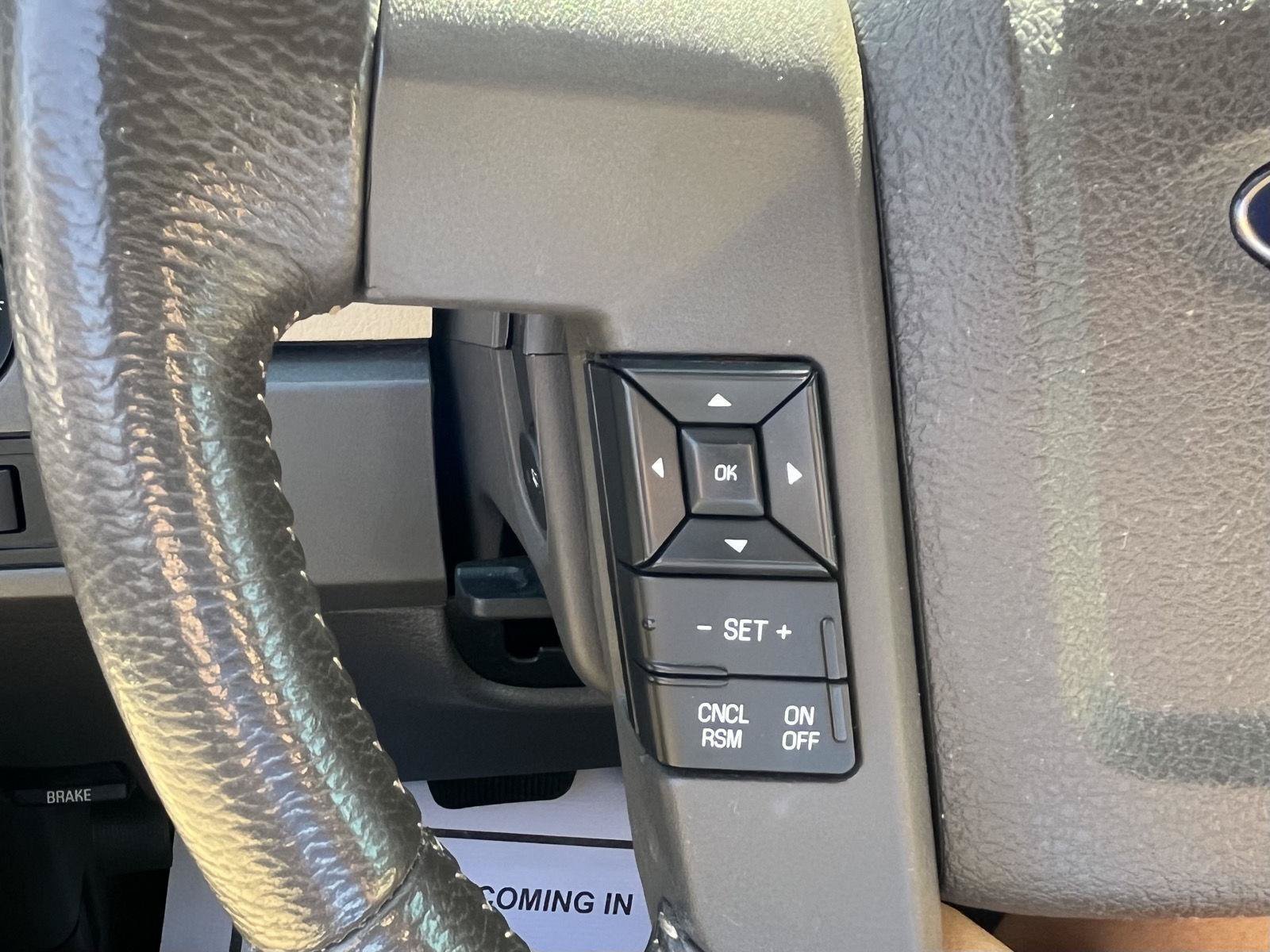 Used 2013 Ford F150 XLT w/ Luxury Equipment Group RWD image 8