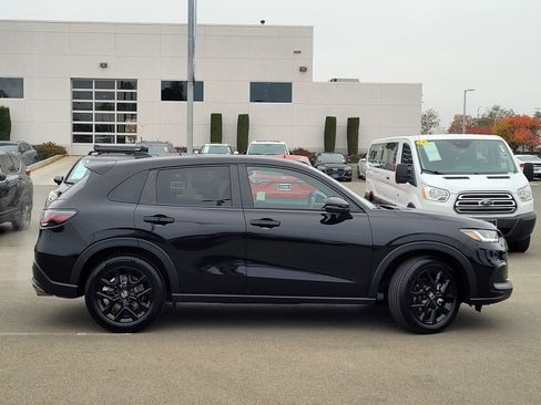 Certified 2024 Honda HR-V Sport image 4