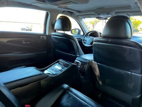 Used 2014 Lexus LS 600h L image 25