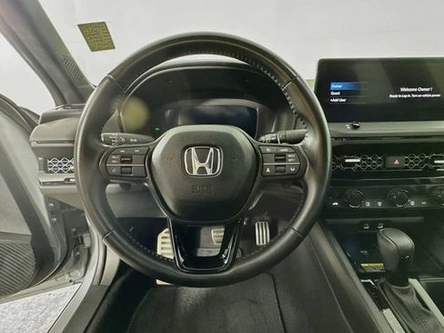 Used 2025 Honda Accord Sport image 13