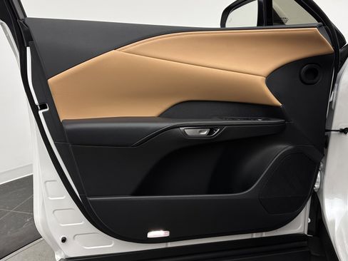 Used 2025 Lexus RX 350 FWD w/ Technology Package image 10