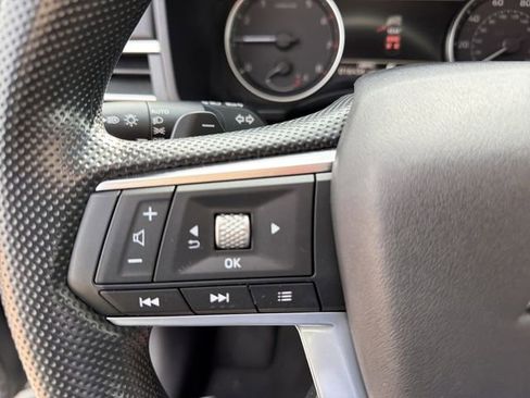 Used 2025 Mitsubishi Outlander ES AWD/4WD image 20
