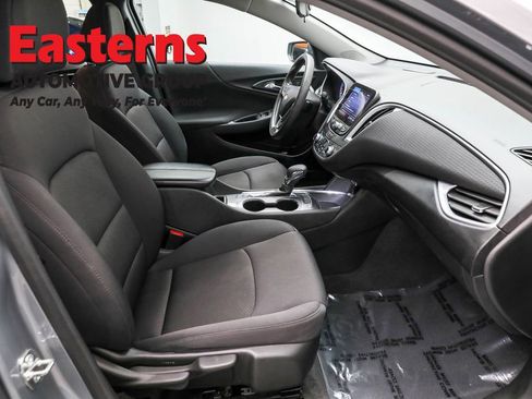 Used 2023 Chevrolet Malibu LT image 24