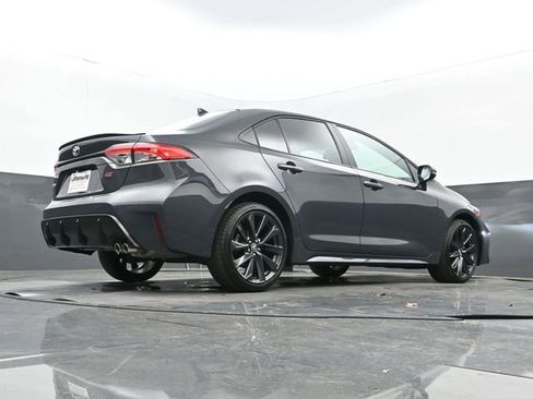 Used 2025 Toyota Corolla SE image 24