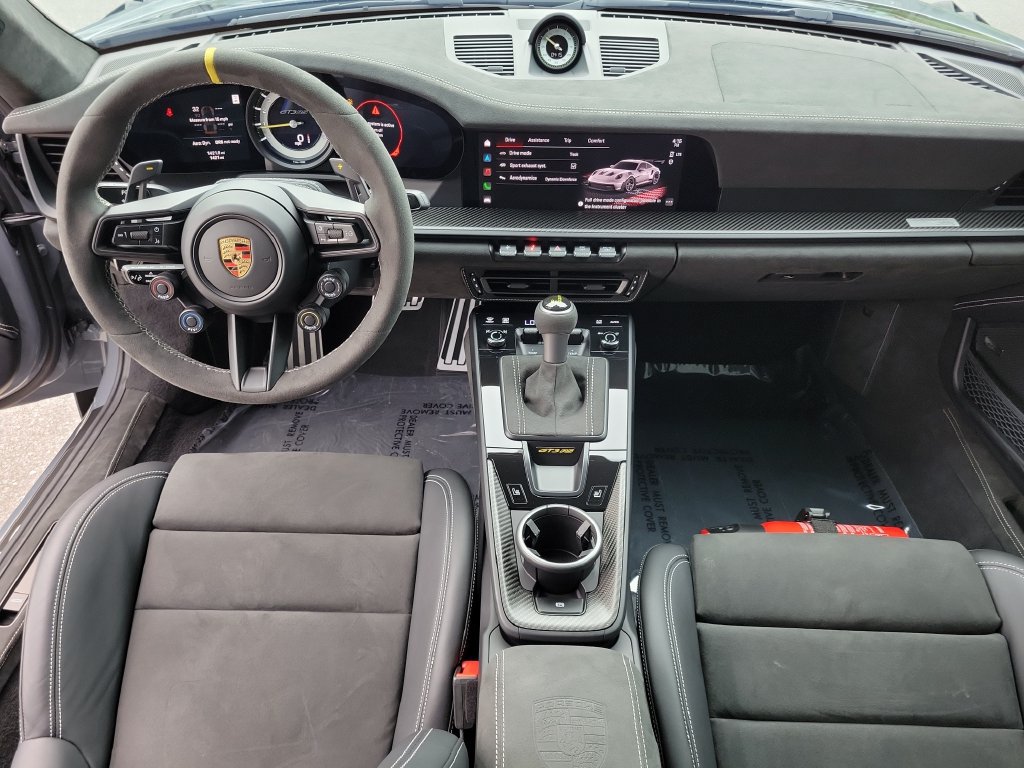 Certified 2025 Porsche 911 GT3 RS RWD image 19