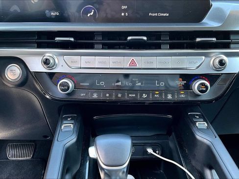 Certified 2025 Kia Telluride S AWD/4WD image 15