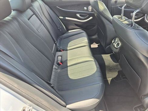 Used 2020 Mercedes-Benz E 350 4MATIC Sedan image 20