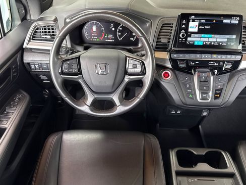 Used 2025 Honda Odyssey Sport-L image 28
