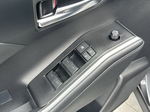 Certified 2025 Toyota Highlander XSE image 15