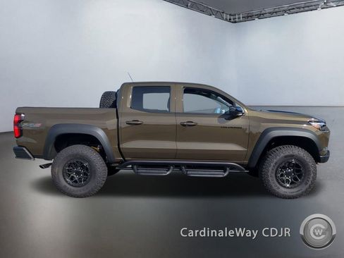 Used 2024 Chevrolet Colorado ZR2 w/ ZR2 Bison Edition image 3