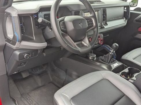 Used 2022 Ford Bronco Black Diamond AWD/4WD image 11