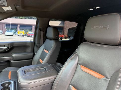 Used 2020 GMC Sierra 1500 AT4 w/ AT4 Premium Package AWD/4WD image 23