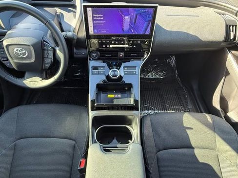 Used 2023 Toyota bZ4X XLE w/ Weather Package image 24