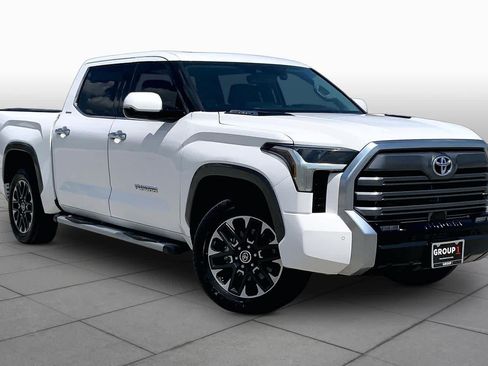 Used 2023 Toyota Tundra Limited w/ Power Package AWD/4WD image 3
