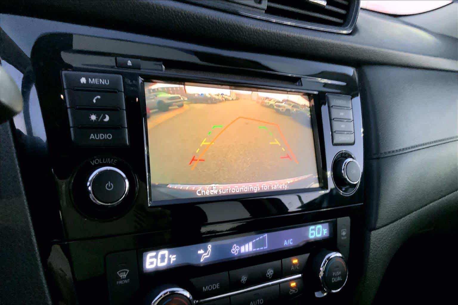 Used 2018 Nissan Rogue SV FWD image 27
