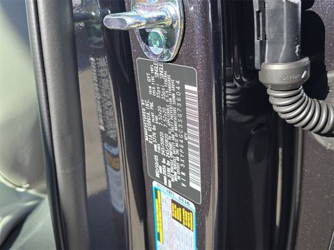 New 2025 Kia Telluride S image 39