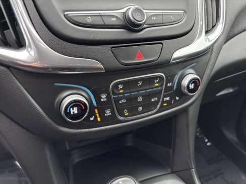 Used 2019 Chevrolet Equinox LT image 25