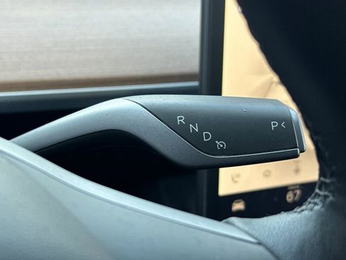 Used 2023 Tesla Model 3 Standard Range image 20