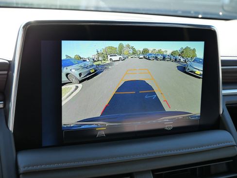 Used 2024 Chevrolet Tahoe LT image 35