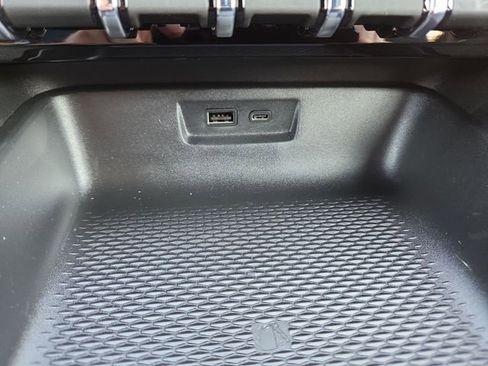 New 2026 GMC Terrain Elevation w/ Elevation Premium Package image 37