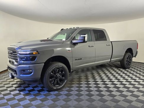 New 2026 RAM 3500 Laramie w/ Night Edition AWD/4WD image 8