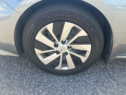 Used 2019 Nissan Altima 2.5 S FWD image 29