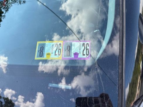 Used 2014 INFINITI QX80 4WD image 3