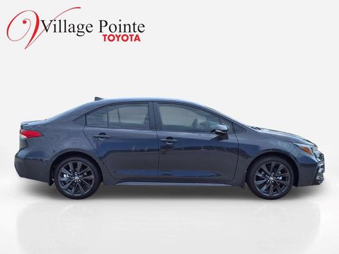 Certified 2026 Toyota Corolla SE FWD image 6