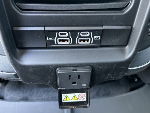 New 2025 RAM 1500 Big Horn image 67