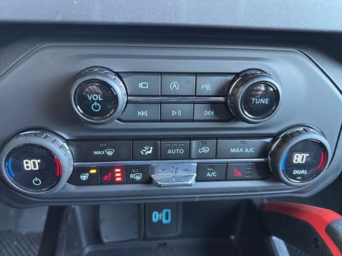 Used 2025 Ford Bronco Stroppe Edition image 21